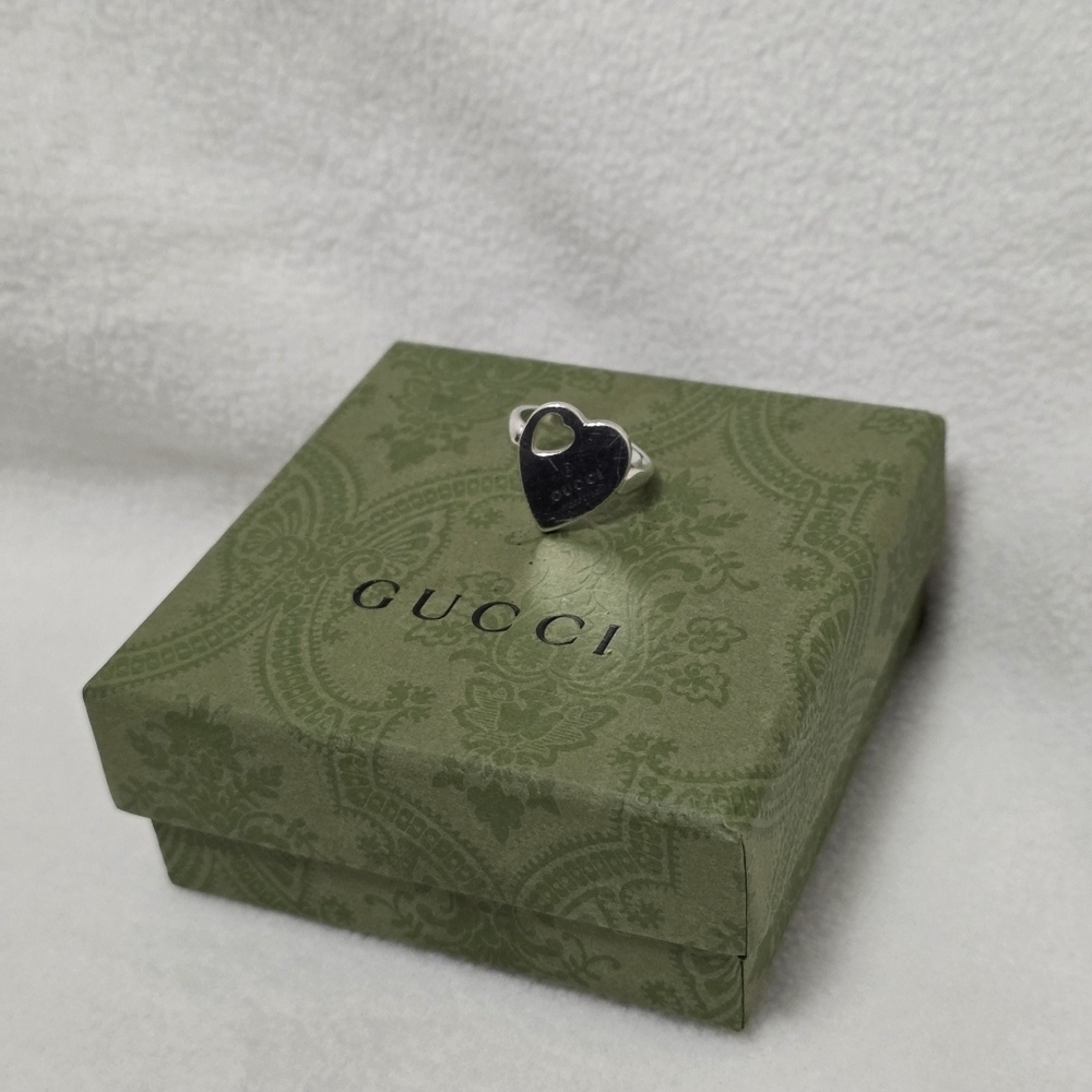 Gucci Silver Heart Ring